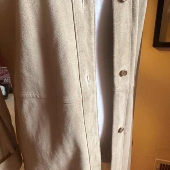 FACONNABLE Beige Suede Button Down Shirt Jacket – XS - Picture 3 of 13